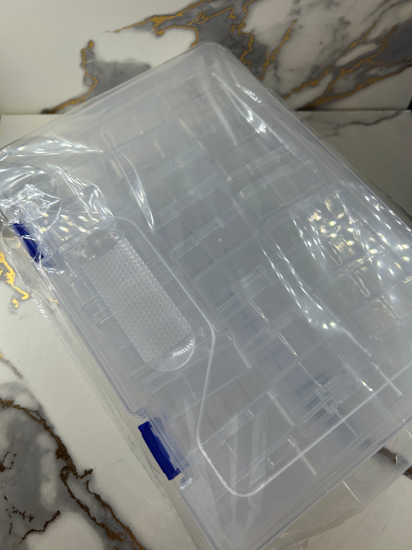 Diamond Dander Storage