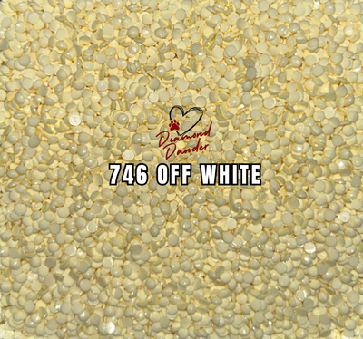 Diamond Dander: 746 Off White - Round Drill