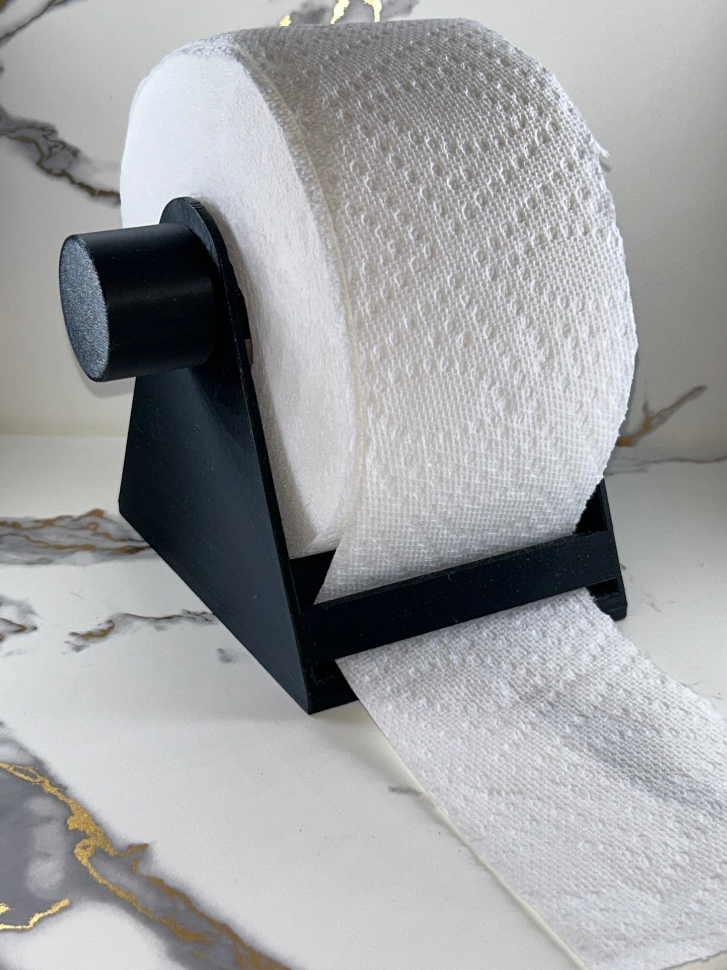 The Wipe Waggin’ – The PAWfect Paper Towel Holder for Crafters