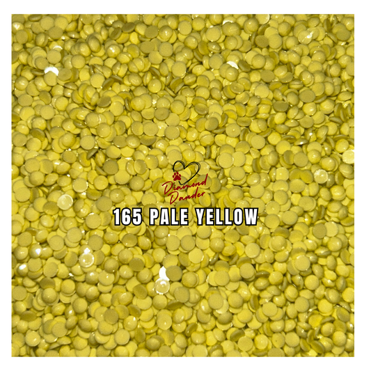 Diamond Dander: 165 Pale Yellow - Round Drill