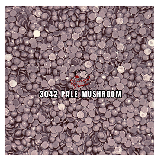 Diamond Dander: 3042 Pale Mushroom - Round Drill
