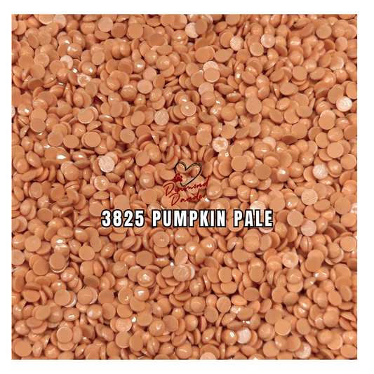 Diamond Dander: 3825 Pumpkin Pale - Round Drill