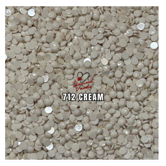 Diamond Dander: 712 Cream - Round Drill