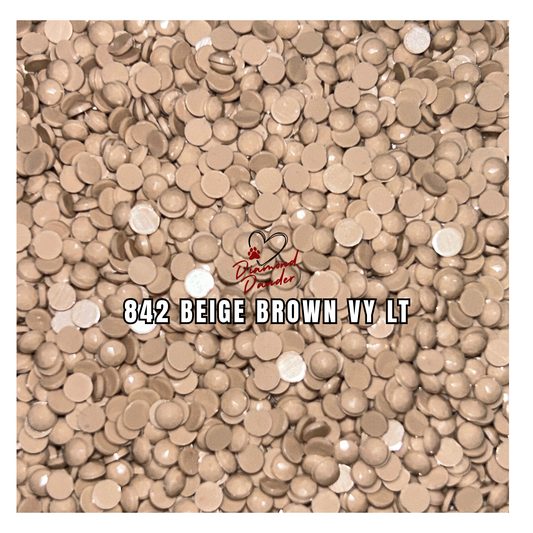 Diamond Dander: 842 Beige Brown Vy Lt - Round Drill