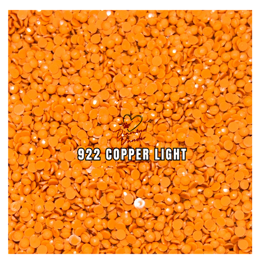 Diamond Dander: 922 Copper Light - Round Drill